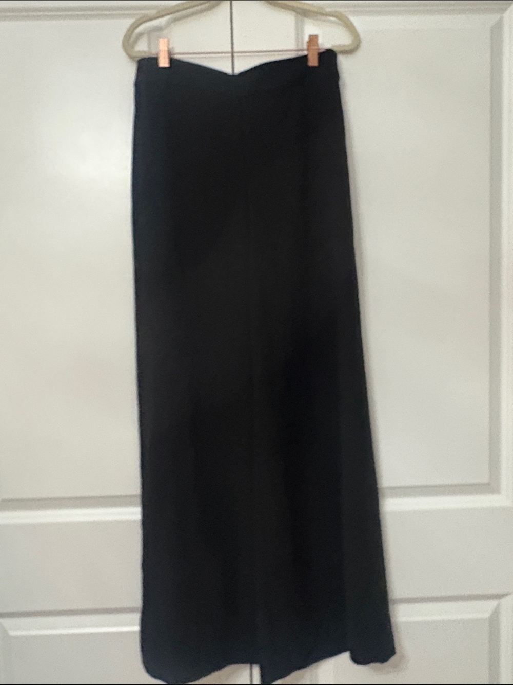 Ann Taylor Black Palazzo with Subtle V-Neck Waist